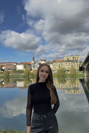 GRIL JANJA Kandidatka GRIL JANJA