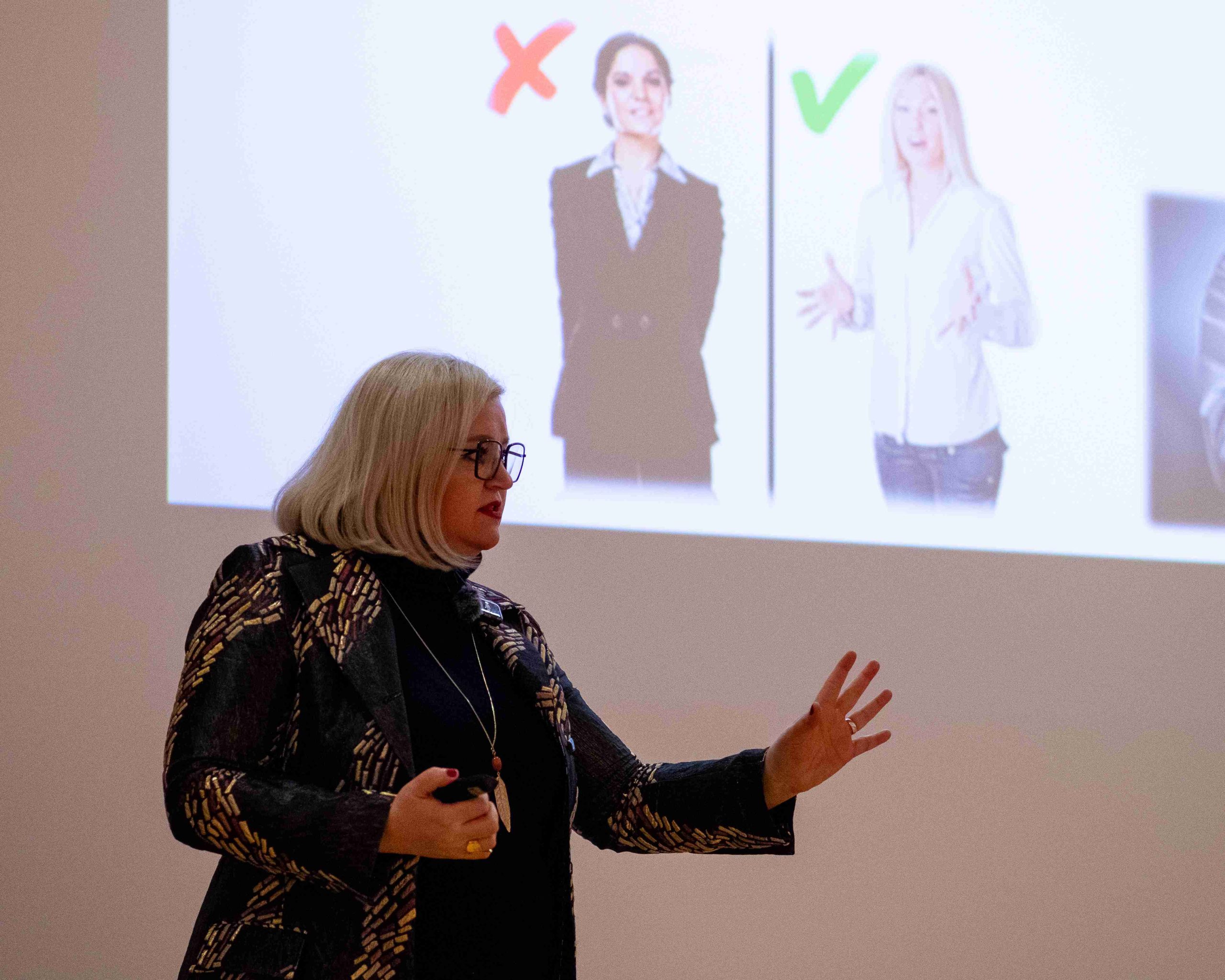 Tilen_Sotlar_XPRO3846_1_11zon Predavateljica Simona Lečnik Očko